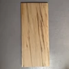 Kép 2/2 - Gőzölt gesztes füllesztett bükk faanyag 25 x 430 x 1000 mm GFB003
