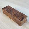 Kép 2/2 - Amboina gyökér késmarkolat anyag, stabilizált, 28 x 38 x 118 mm AM107