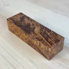 Kép 2/2 - Amboina gyökér késmarkolat anyag, stabilizált, 28 x 38 x 118 mm AM113