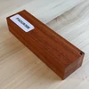 Kép 1/2 - Afrikai paduk késmarkolat anyag 30 x 40 x 145 mm PADUK506