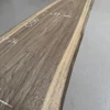 Kép 2/3 - Szélezetlen amerikai dió faanyag 24 mm x 270-370 mm x 1150 mm AD108