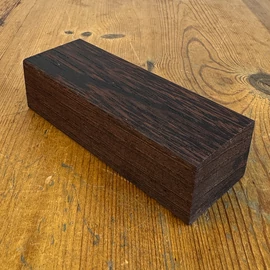 Wenge késmarkolat anyag