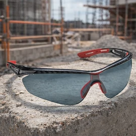 Engelbert Strauss munkavédelmi napszemüveg Seki sötétített lencse