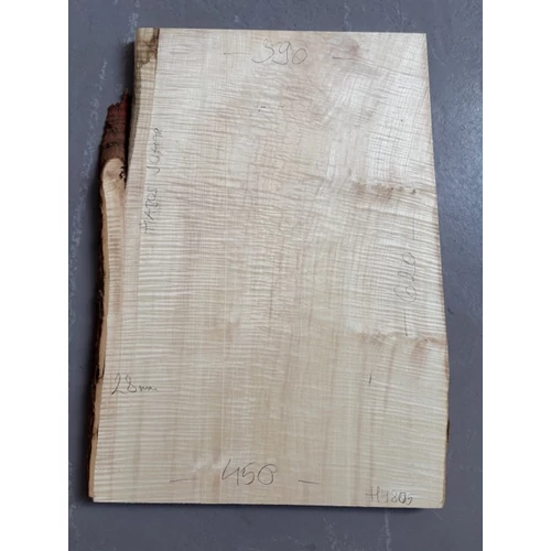 Habos juhar hobbi faanyag 28 x 390-450 x 620 mm HJ805
