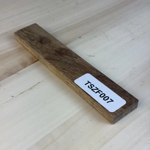 Tamboti szantálfa késmarkolat anyag 10 x 30 x 160 mm TSZF007